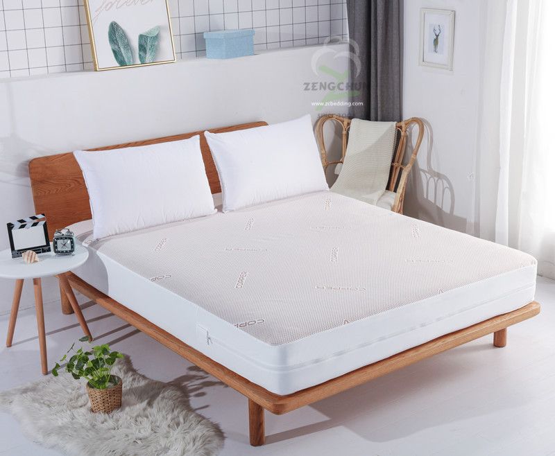 COPPER INFUSED WATERPROOF MATTRESS ENCASEMENT